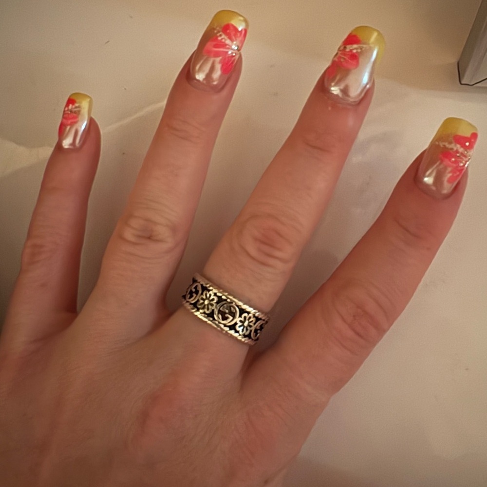 Gucci Floral Ring size